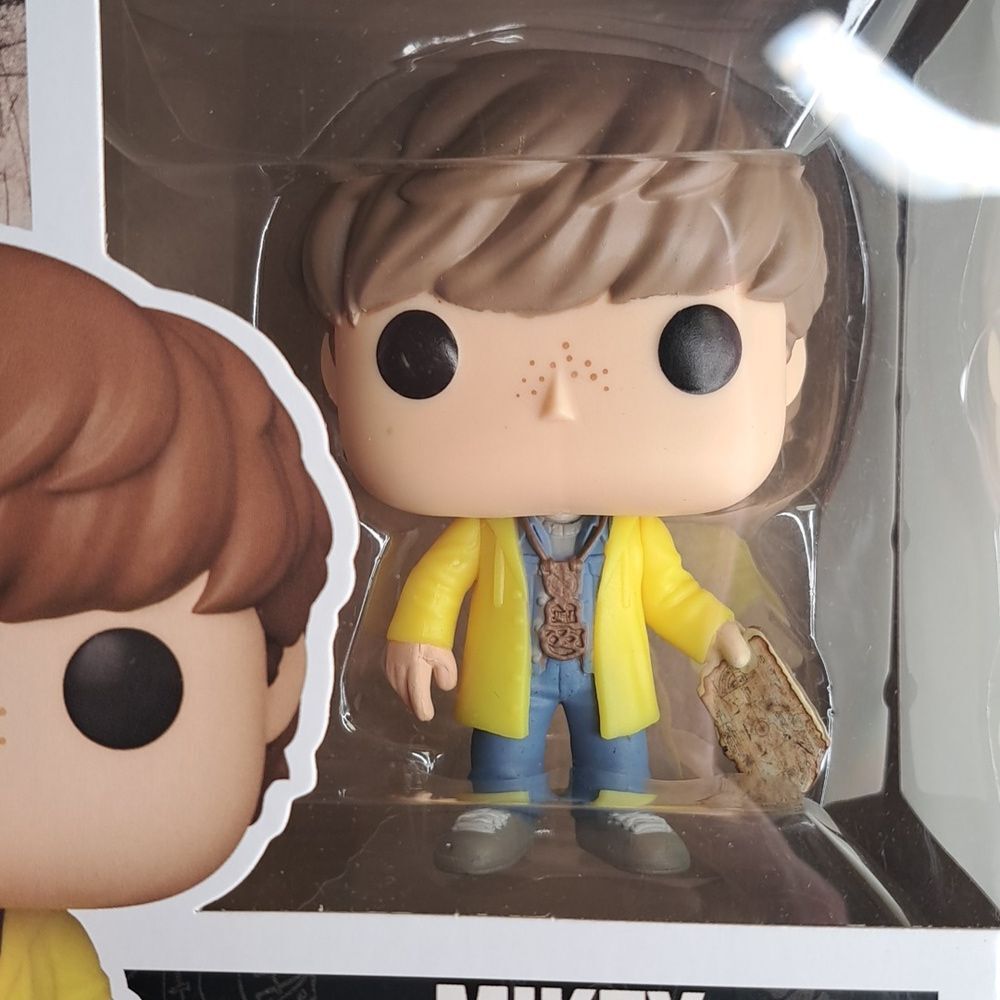 The Goonies Mikey Vinyl Figure POP! - Picture 6 of 6